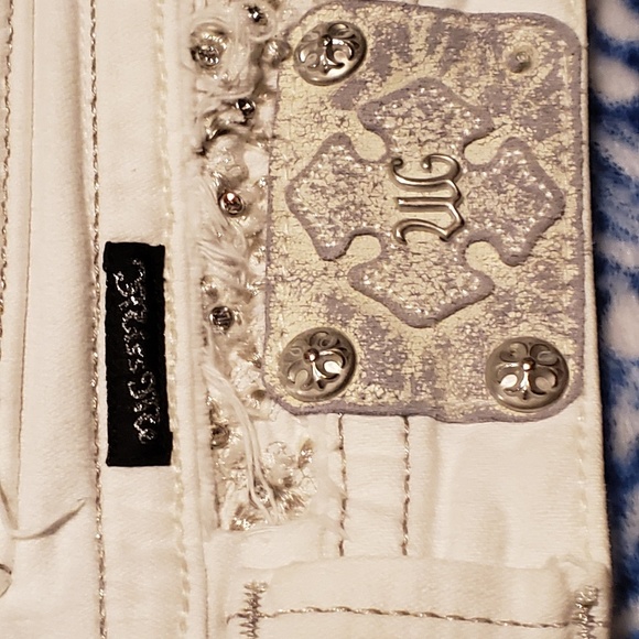White Miss Me Jeans - Picture 3 of 5